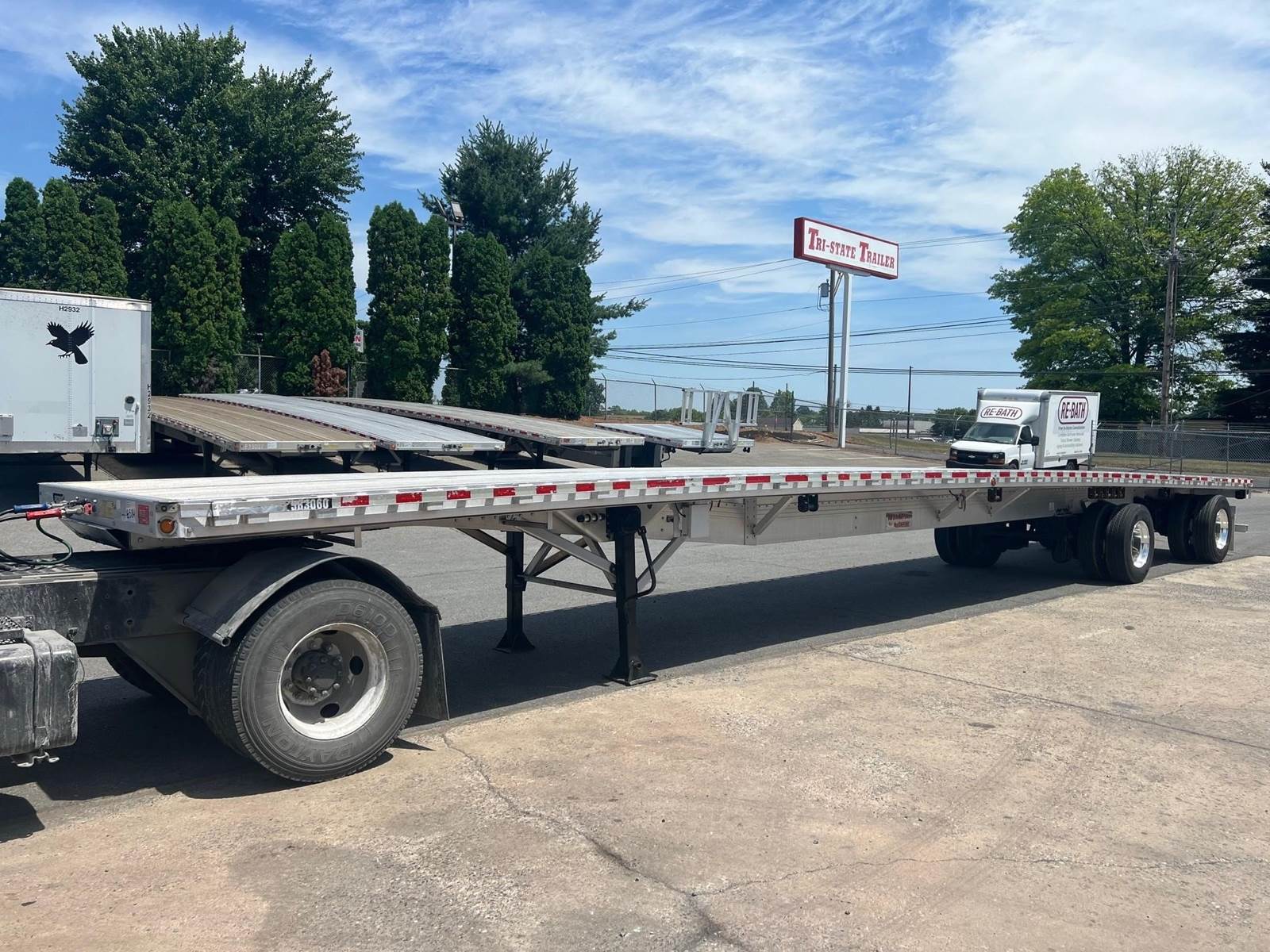 Flatbed-Trailers-Reitnouer-MAXMISER-REAR-AXLE-SLIDE-AND-FRONT-LIFT-54360326